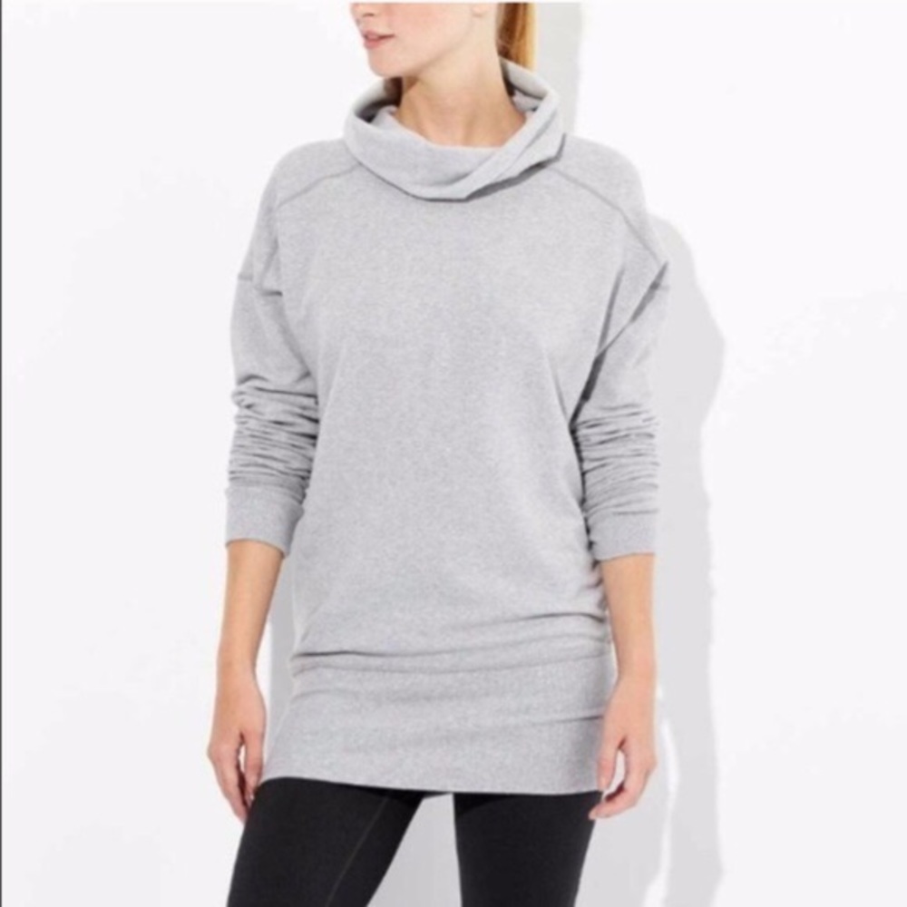Lucy Activewear Sweater